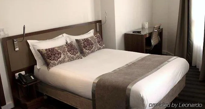 Art Hotel Batignolles Paris